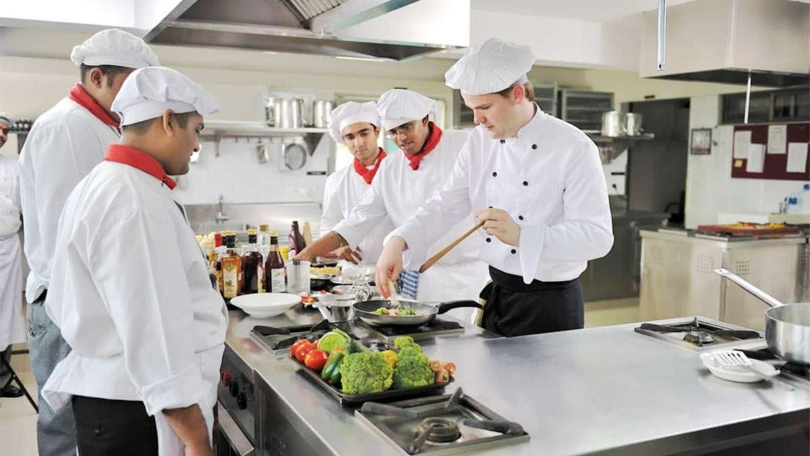 Hotel and restaurant management course, Connaught Place