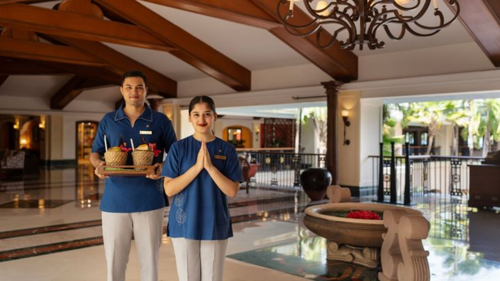Hotel management grooming