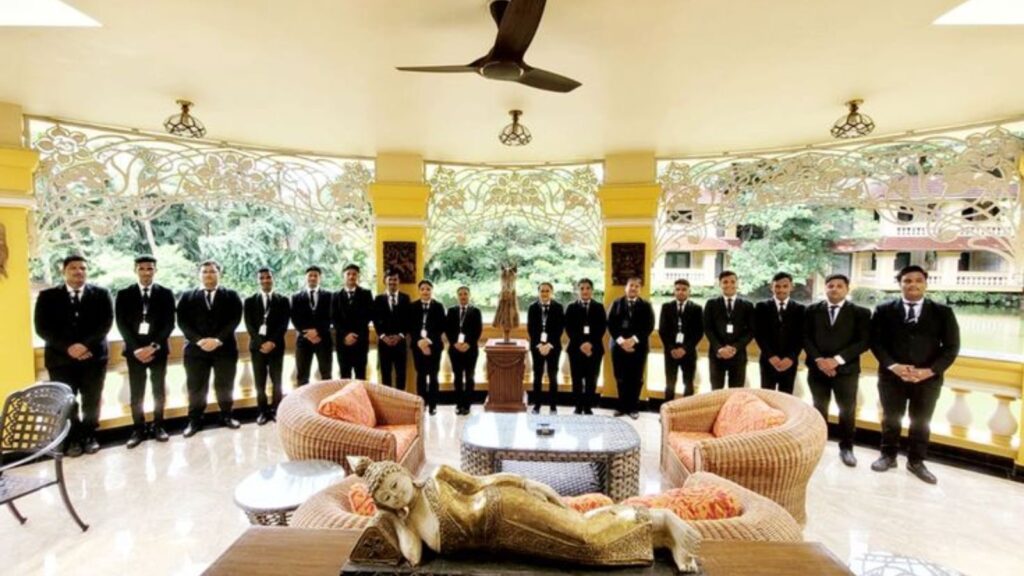 Advantages of Hotel Management After 10th
