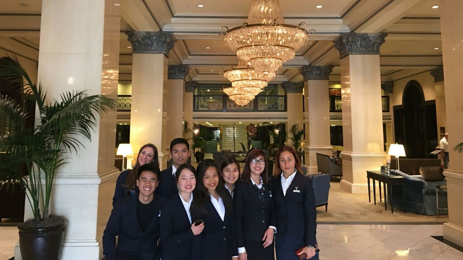 5-Star Hotel Management Training Explained