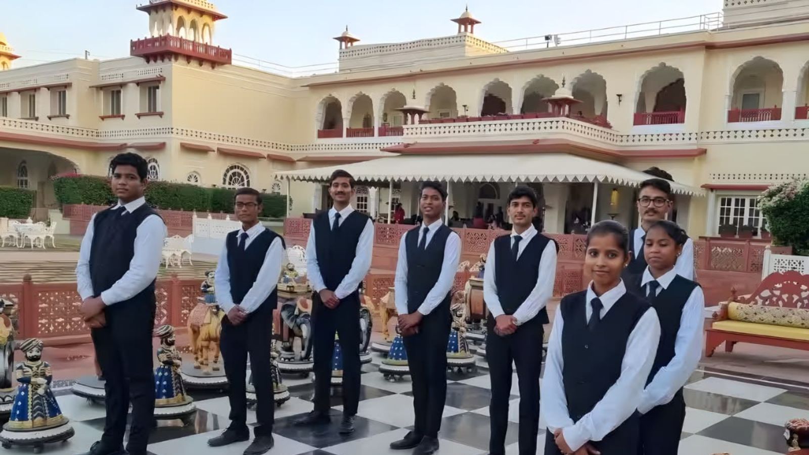 Why is the Hospitality Industry Growing Fast in Delhi NCR?