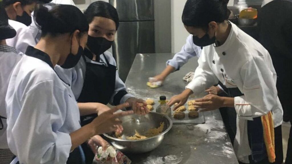 Affordable Hotel Management Courses with Certification