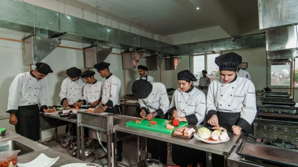 Hotel management course in Ashok Vihar