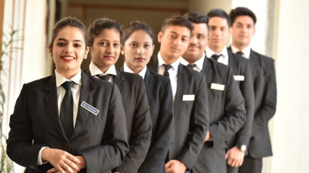 Career Opportunities in Luxury Hotels of Delhi