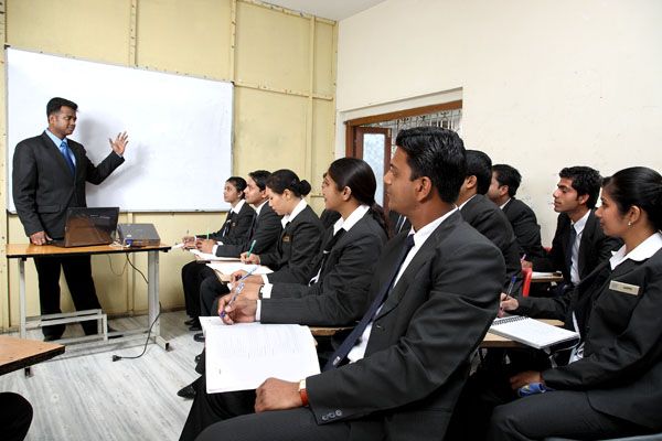 Hotel Management After 12th Commerce